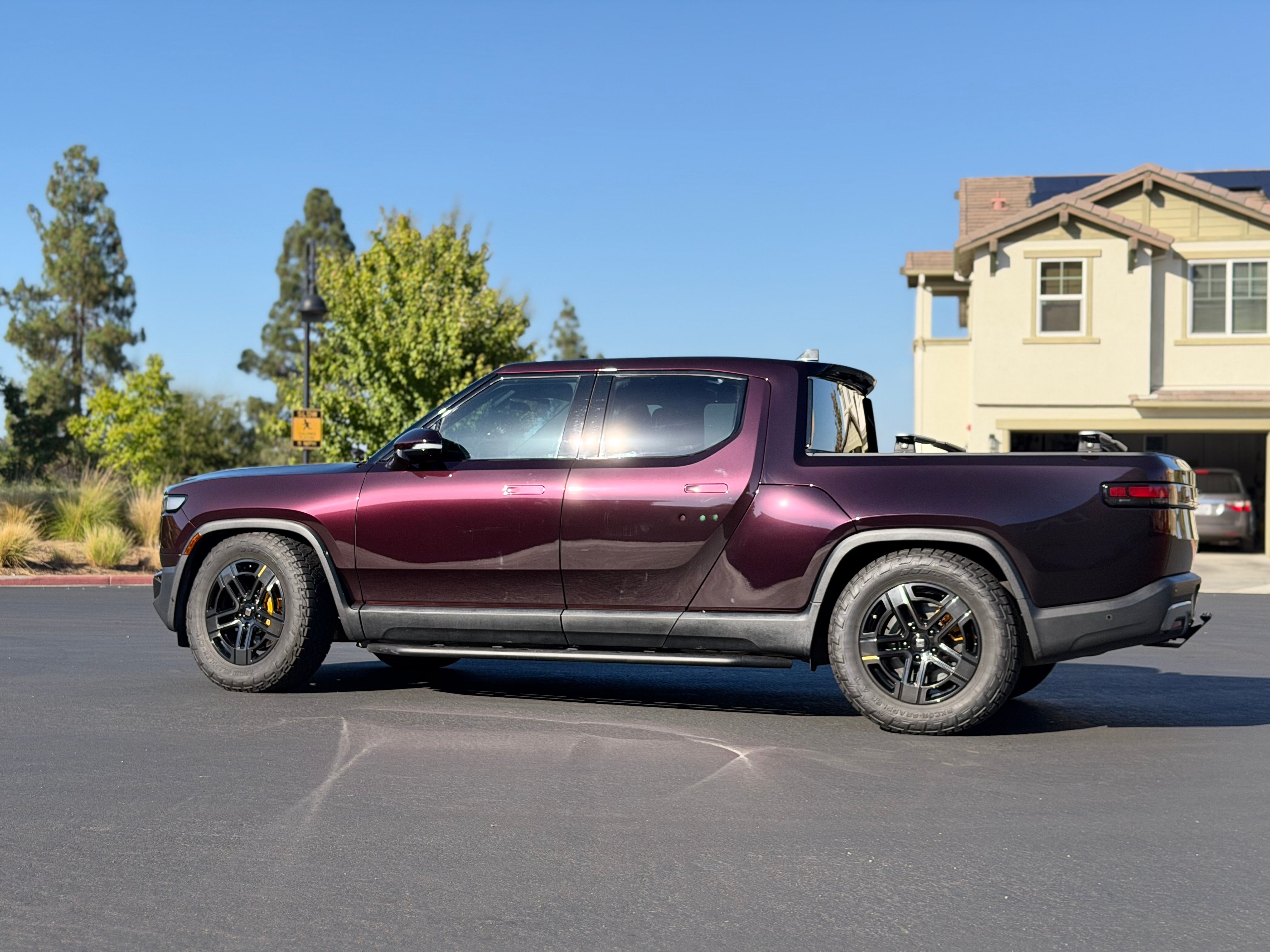 Flowing Black Charming Red Color PPF