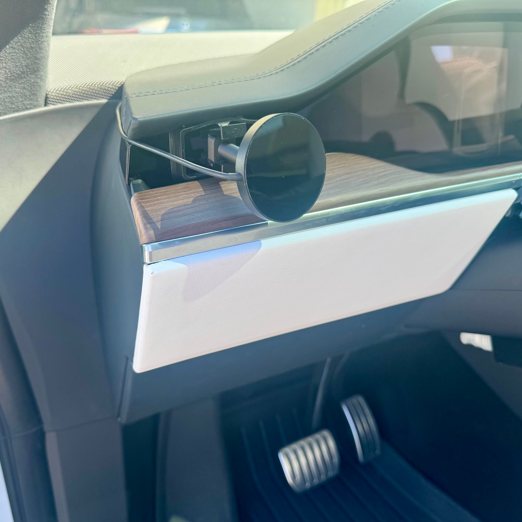 tesla model phone mount magnetic proudly made