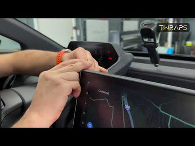 Dashboard Phone Mount / Qi2 Charger | Toyota bZ4X - Phone Holder