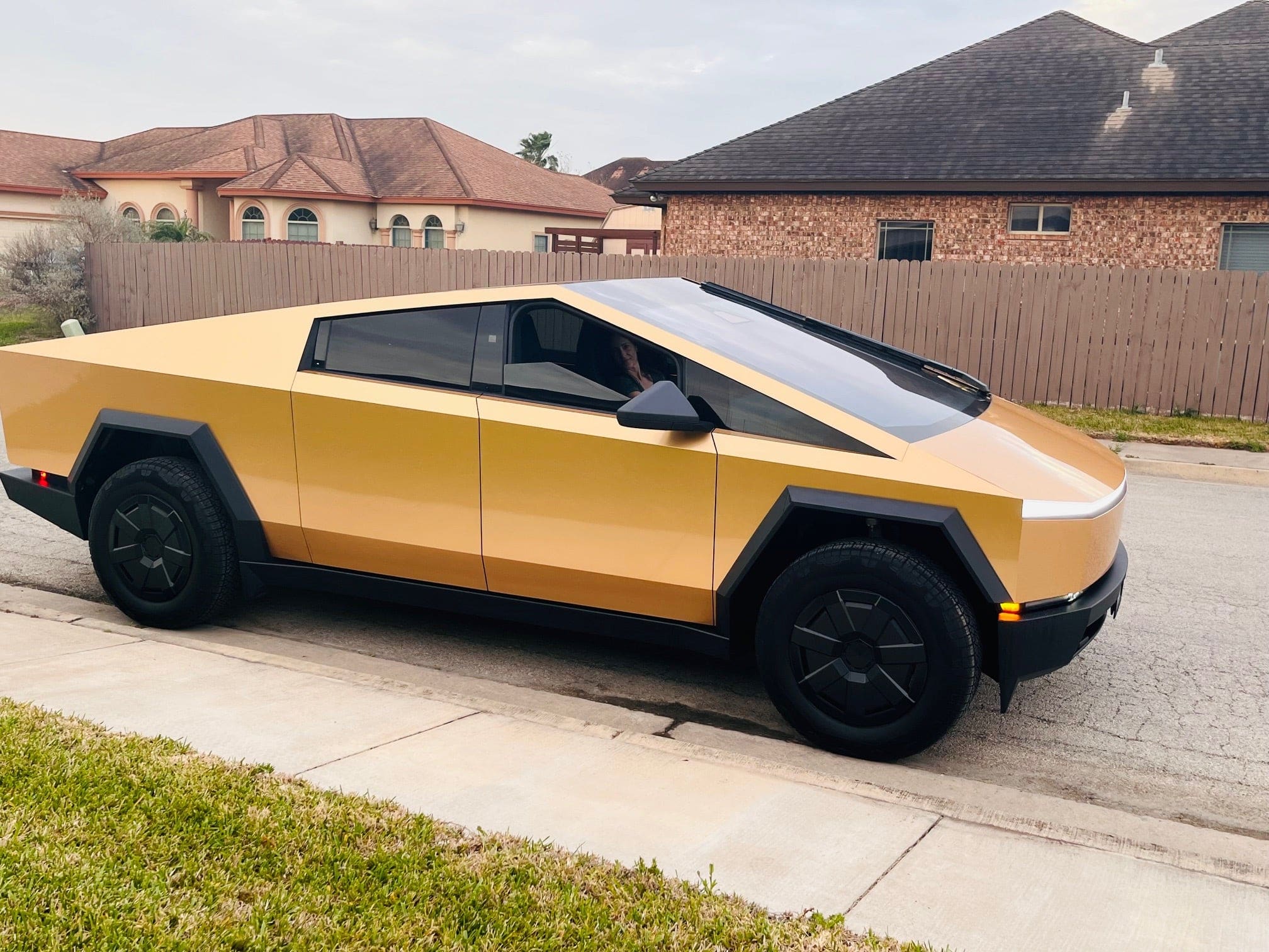 gold tesla cybertruck milan color ppf